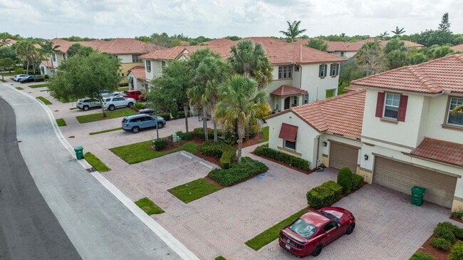 Building Photo - 6072 NW 116th Dr