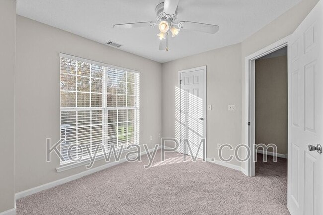 Building Photo - 2110 Buckhaven Dr