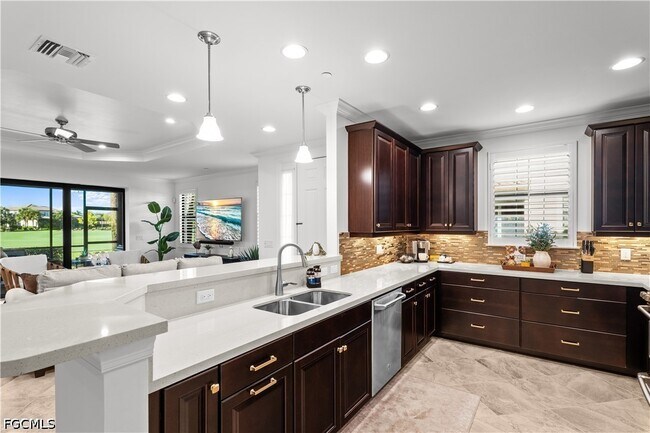 Building Photo - 8760 Bellano Ct