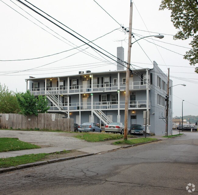 Building Photo - 1431 S Main St