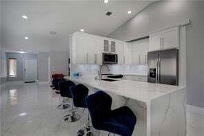 Building Photo - 1321 Majesty Terrace