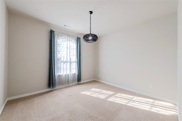 Building Photo - 6808 Badlands Dr