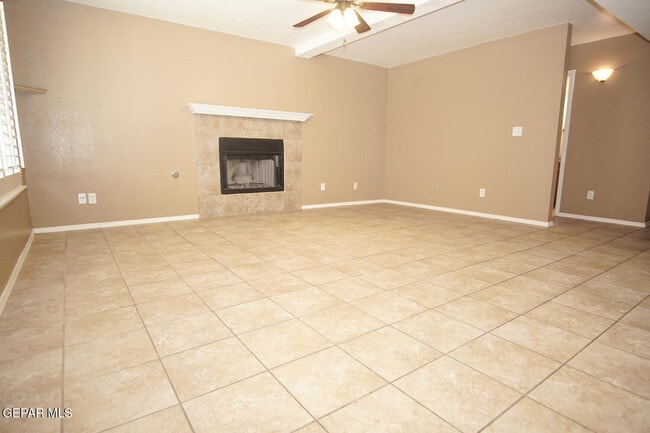 Building Photo - 3037 Tierra Agave Dr