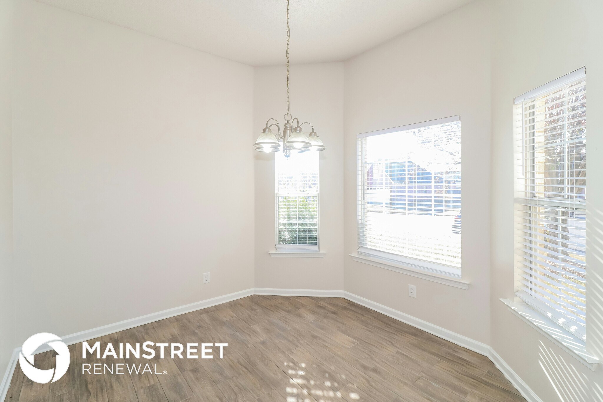 Building Photo - 5890 Carrel Cove