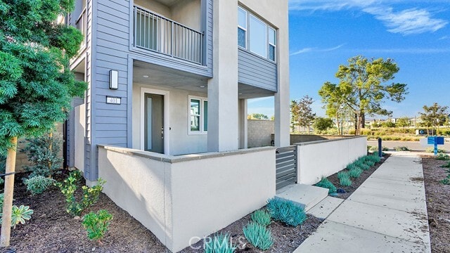 Building Photo - 401 Junco