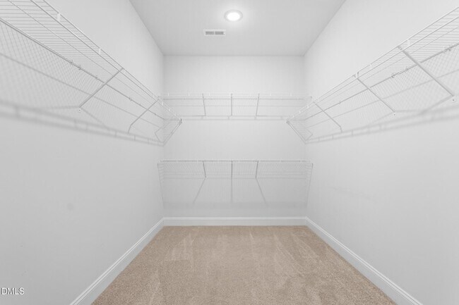 Building Photo - 148 E Battery Cir