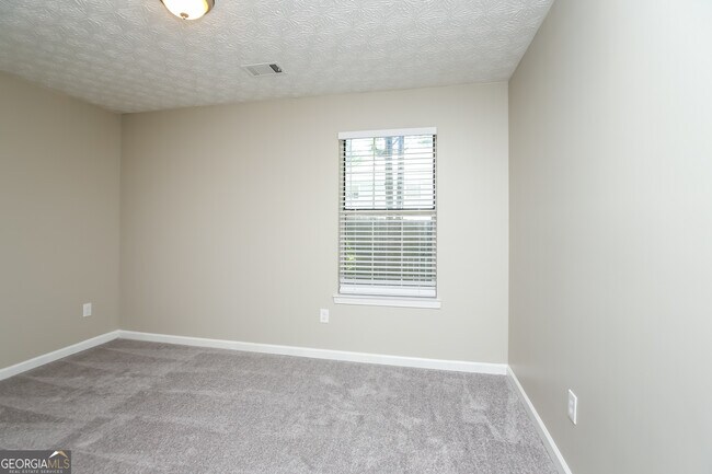 Building Photo - 4508 High Grove Ct NW