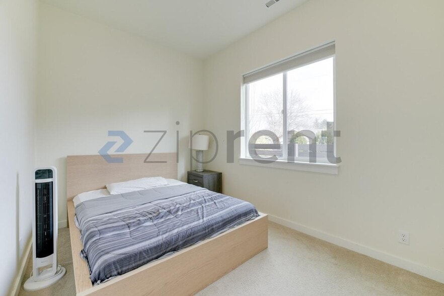 Building Photo - 11226 SE 254th St