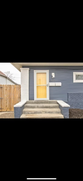 Building Photo - 403 E Morris St