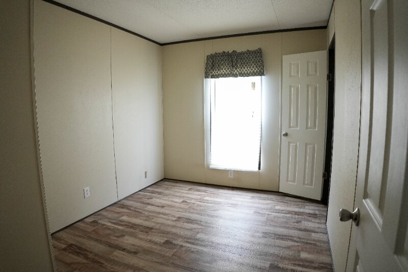 Building Photo - 2804 Halite Bend