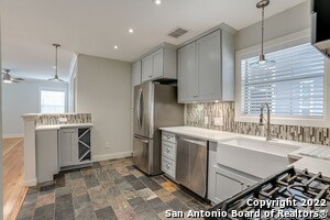 Building Photo - 526 Marchmont Ln