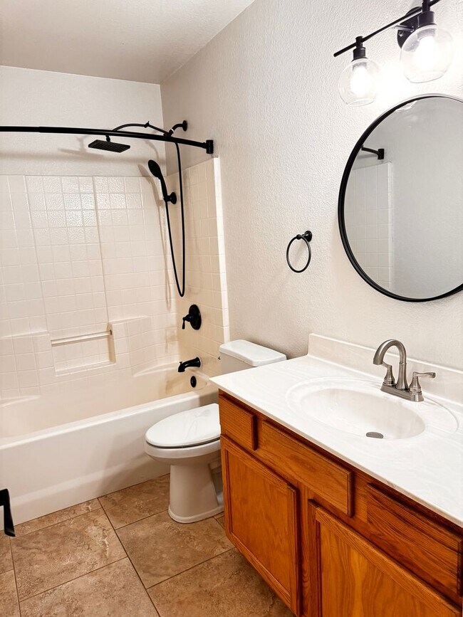 Building Photo - Apache Junction 3 bedroom rental
