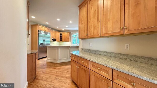 Building Photo - 1354 Lewinsville Mews Ct
