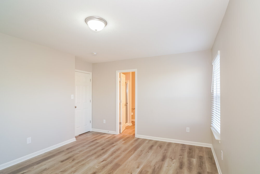 Building Photo - 8024 Bach Dr