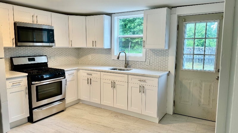 Primary Photo - 48 Mechanic St