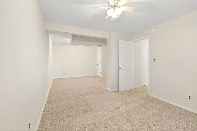 Building Photo - Nicely Updated Home