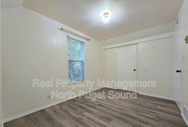 Building Photo - 1626 Rainier Ave