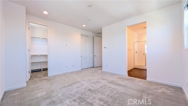 Building Photo - 231 Babson Ct