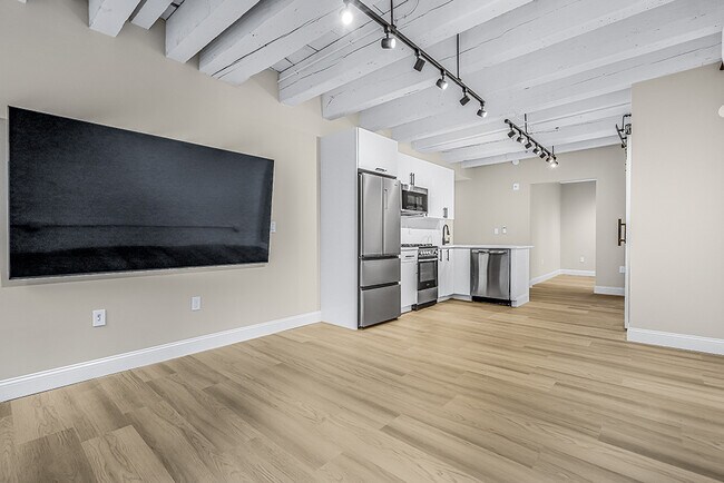 Floorplan - Flats on Broad