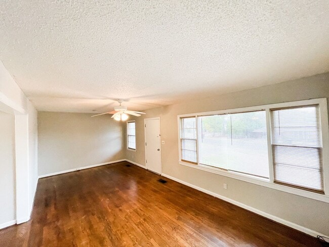 Building Photo - Available for Section 8!