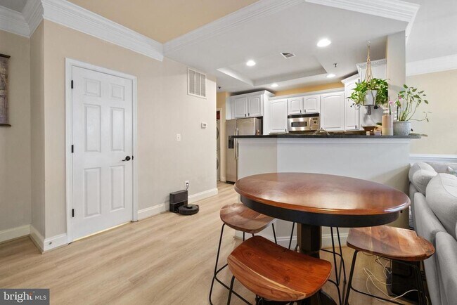 Building Photo - 7135 Huntley Creek Pl
