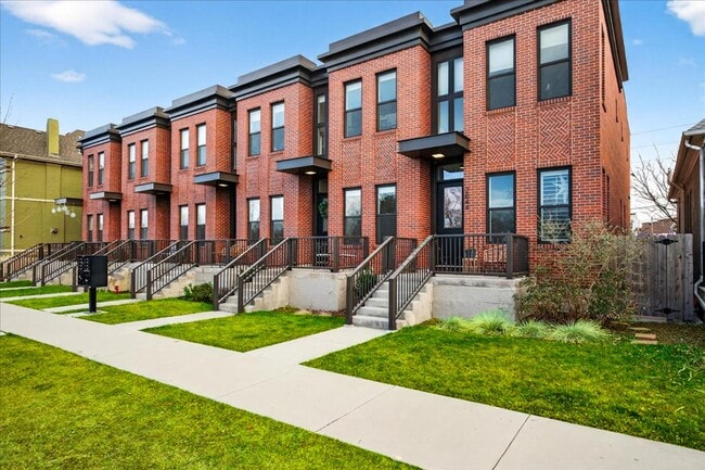 Building Photo - 2846 California St