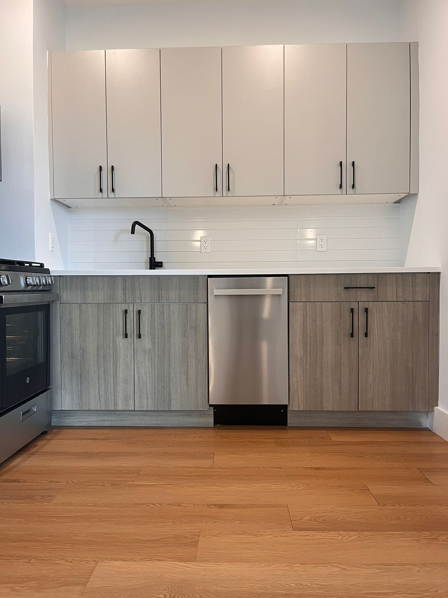 Building Photo - 546 Martin Luther King Jr Dr