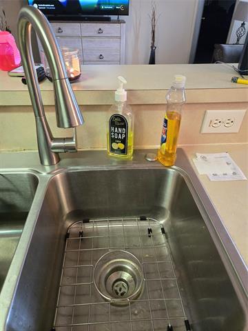 Building Photo - 107 Kennedy Dr