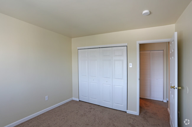 Interior Photo - King Street Commons