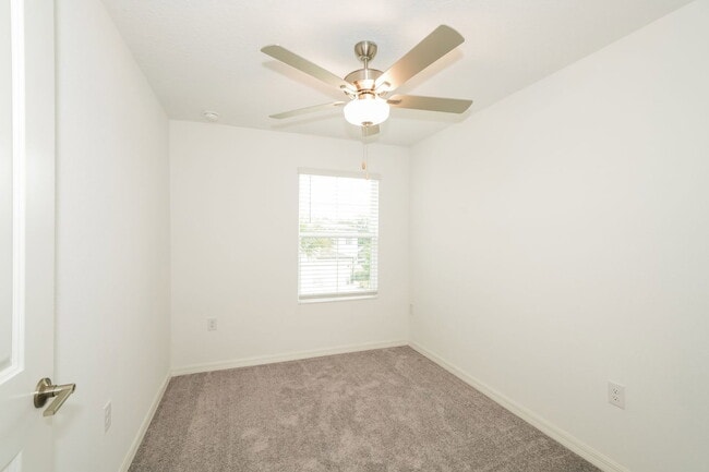 Building Photo - 6031 Acara Ln