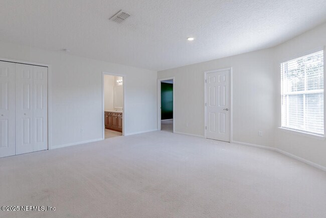 Building Photo - 6332 Endelstow Ln