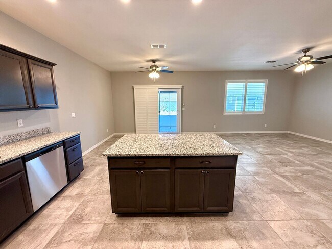 Building Photo - Beautiful 2023 Build | 3 Bed, 2 Bath | Solar + Premium Upgrades | Landscaping Included