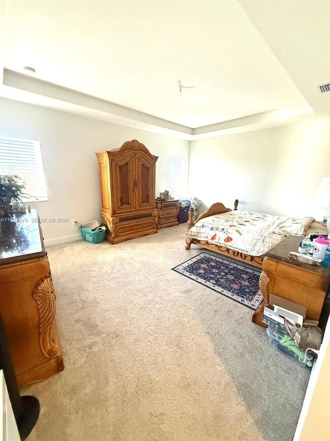 Building Photo - 12220 SW 44th Ct