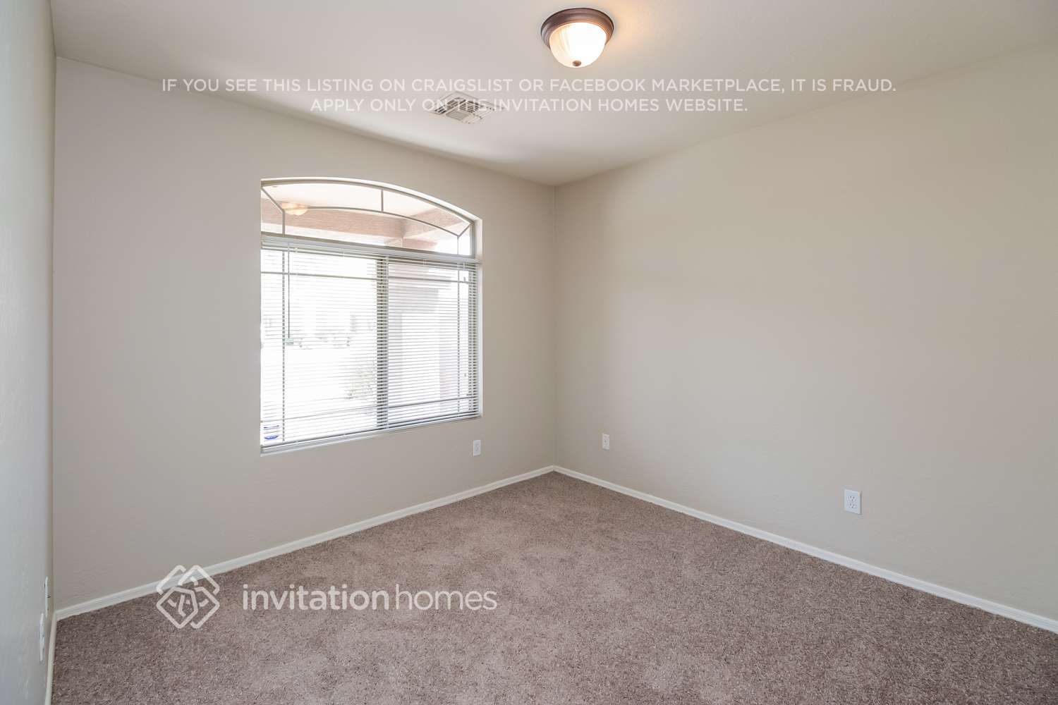 Building Photo - 3417 W Wayland Dr