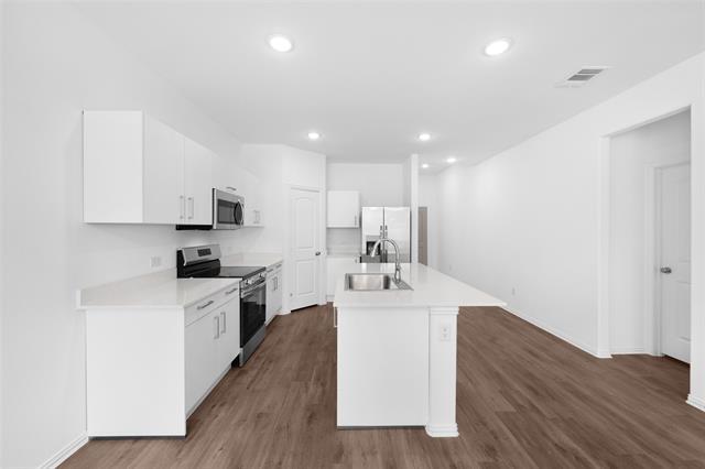 Building Photo - 100 Capewood Dr
