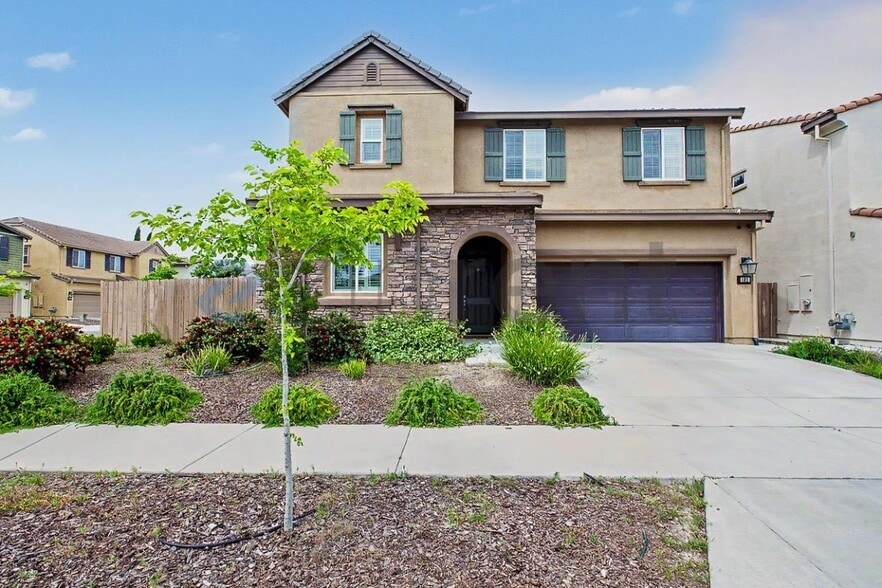 Building Photo - 101 Lily Bay Cir