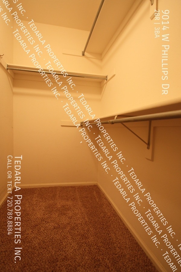 Building Photo - 9014 W Phillips Dr
