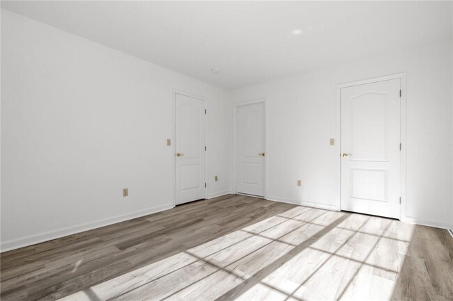 Building Photo - 2802 Morgan Dr