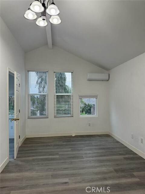 Building Photo - 14833 Maywood Dr
