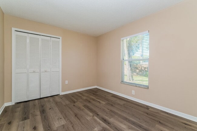 Building Photo - 28246 Tall Grass Dr