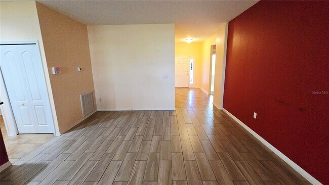 Building Photo - 2817 Moonstone Bend