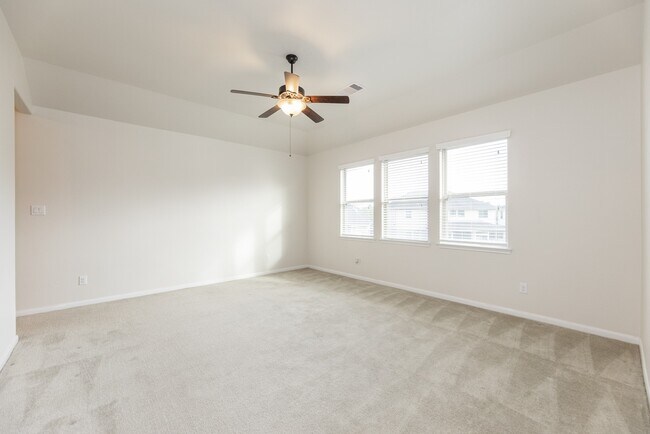 Building Photo - 4715 Coldstream Ct