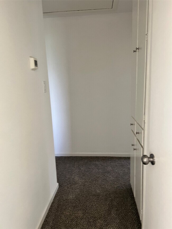 Building Photo - 4122 Madden Ln