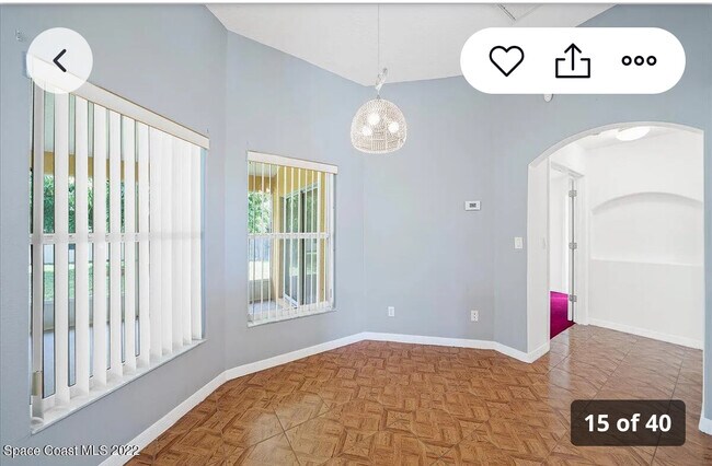 Building Photo - 525 Justine Ave NW