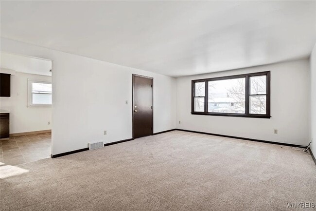 Building Photo - 317 Sundridge Dr