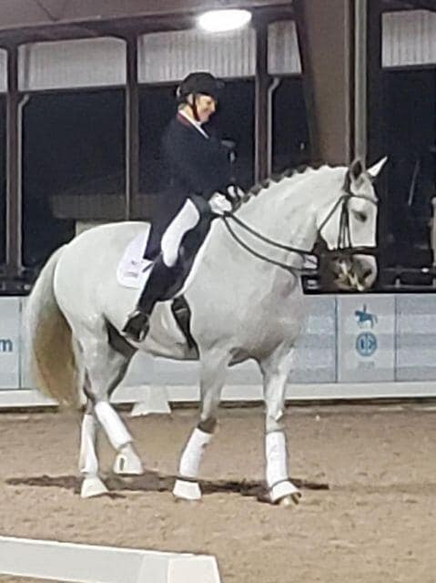 Building Photo - 2615 Garden Dr N