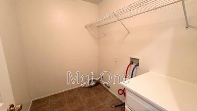 Building Photo - 5 Emory