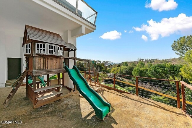 Building Photo - 27091 Sea Vista Dr