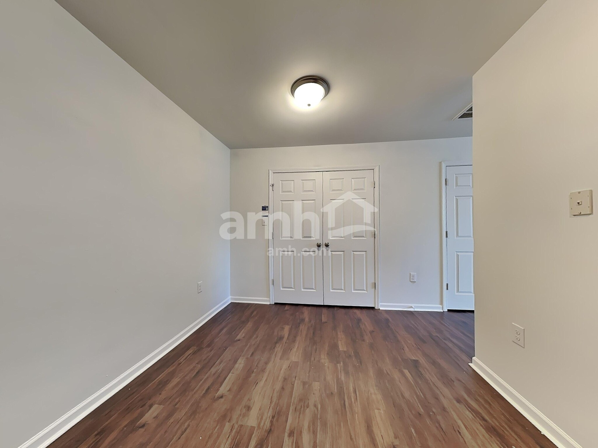 Building Photo - 71 Wolf Creek Ln