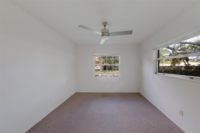 Building Photo - 2460 Northside Dr